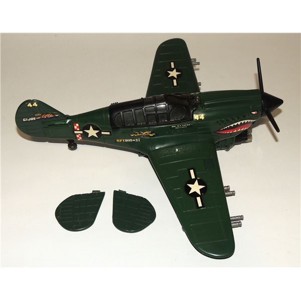 #605 1995 G.I. Joe Sgt Savage P-40 Warhawk +figure