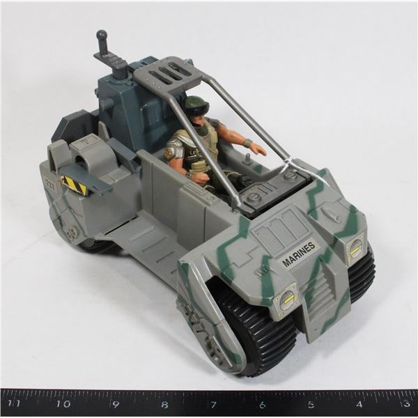 #655 1992 Kenner Aliens Marine Stinger w/ Hicks