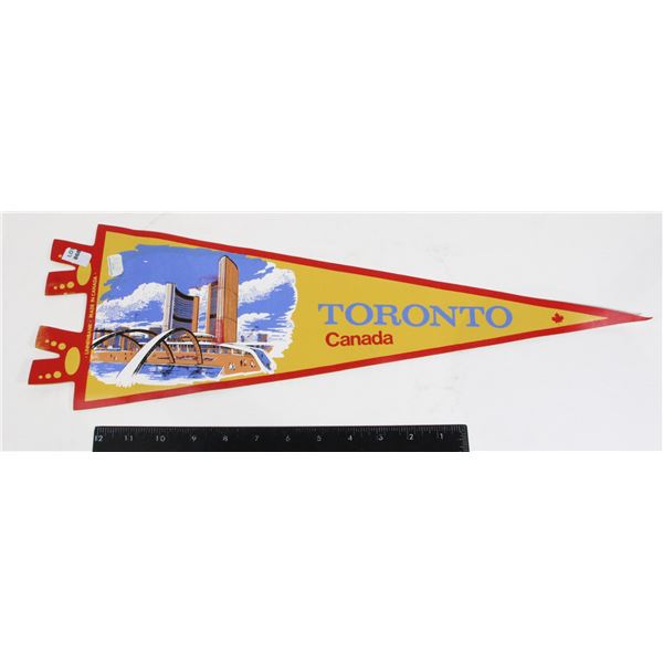 #868  1970's Pennant Toronto Canada Linnenbank