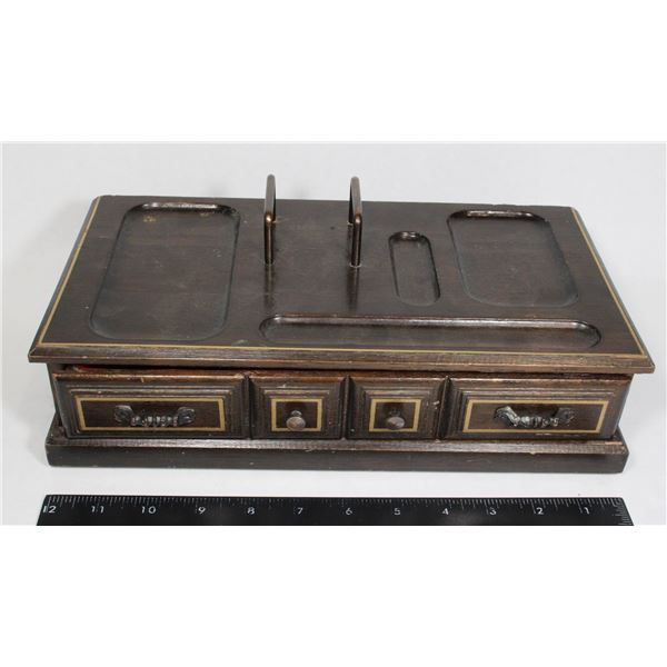 #1081 1970's Wood Jewelry Box