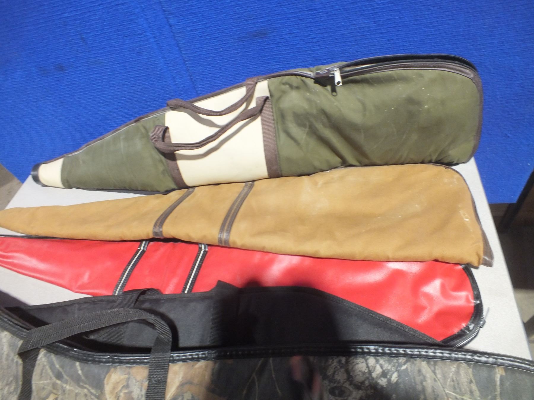 5 Assorted Soft Rifle Cases