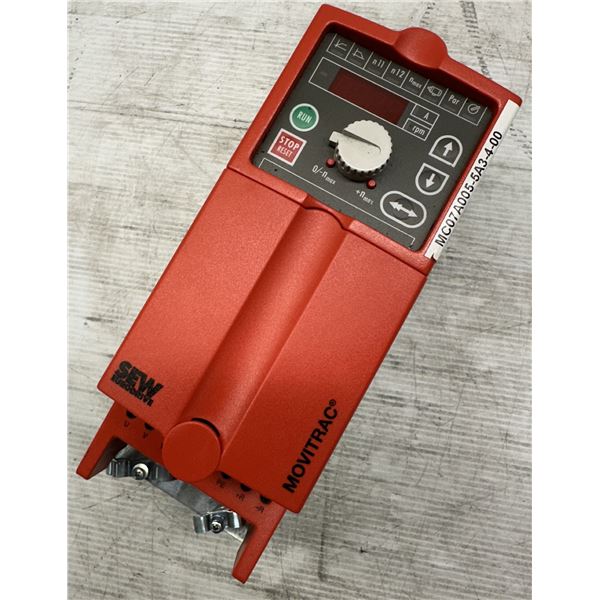 Sew Eurodrive #8272476 Type MC07A005-5A3-4-00 Movitrac Inverter