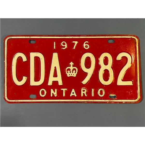 1976 Ontario, Canada Metal License Plate "CDA-982"