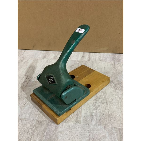 Vintage Uno SNR Senior Double Hole Punch