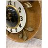 Image 3 : Vintage United Clock With Metal Leaves