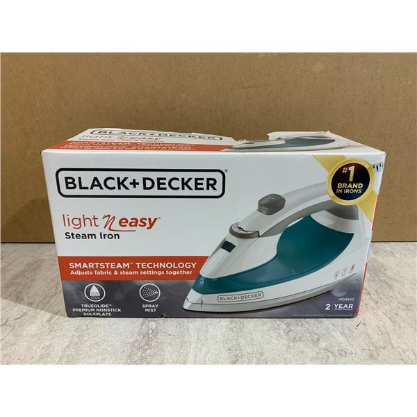 Black & Decker Light And Easy Steam Iron