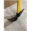 Image 2 : Pick Axe Fibreglass Handle