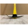 Image 3 : Pick Axe Fibreglass Handle