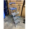 Image 1 : 3 Step Painting Ladder