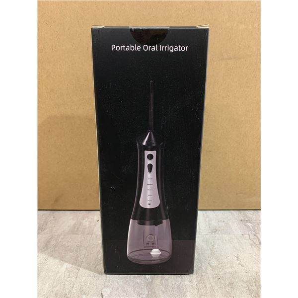 Portable Oral Irrigaror