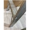 Image 6 : Aluminum 4 Step - Step Ladder