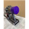 Image 16 : Dyson Vacuum w/ Charger.