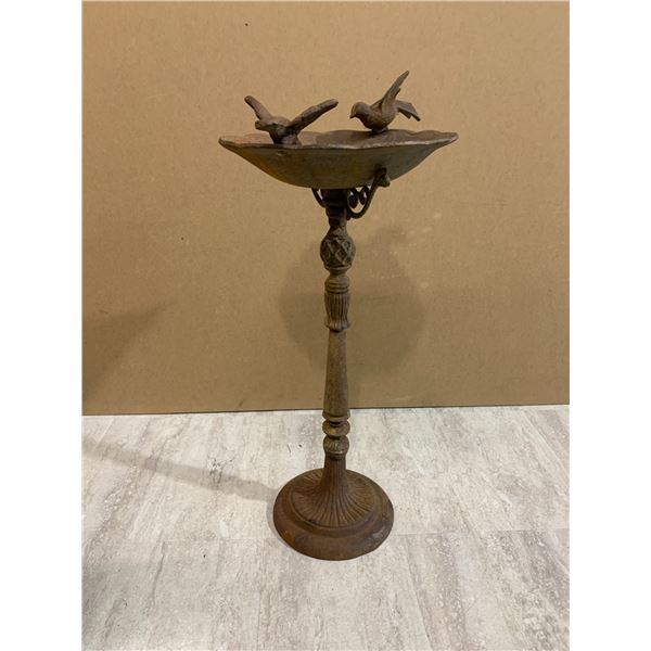 Cast Iron Garden Basin Bird Bath