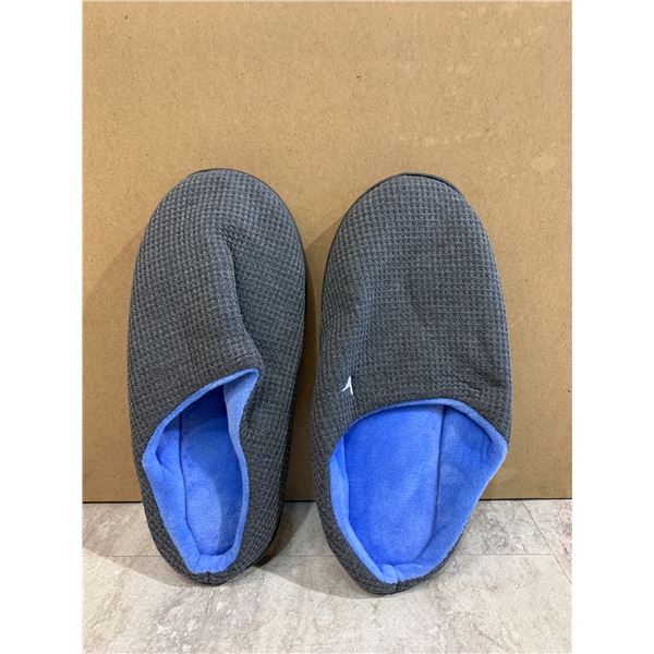 Grey Slippers Size 5.5