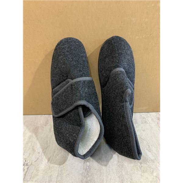 Black Boot Style Slippers Size 11