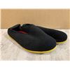 Image 2 : Mens Faux Wool Slippers Size 11 Black