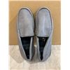 Image 1 : Slippers Light Grey Size 11