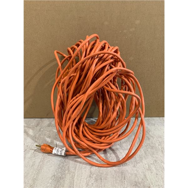 100 Foot Extension Cord Lightly Used Works
