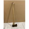 Image 1 : Axe