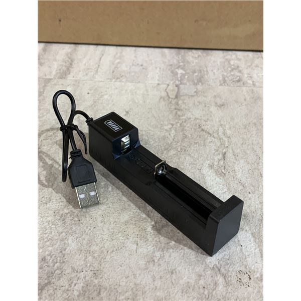 Lithium Battery Charger USB Single Slot Charger for 18650