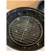 Image 8 : 15in Charcoal BBQ