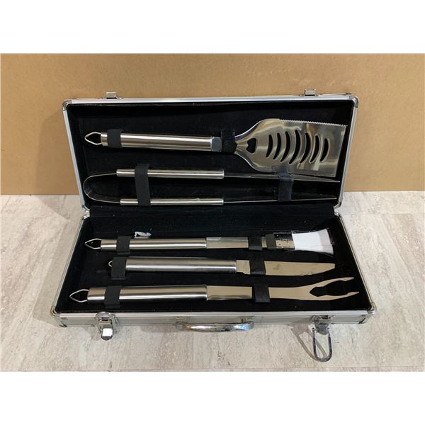 5 Pcs BBQ  Set With Case Like New