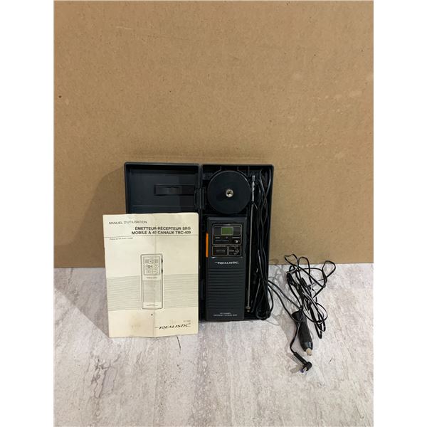 Realalistic 40 Channel Emergency Citizens Band 2 Way Radio