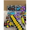 Image 3 : Minecraft Inflatable Swords And Masks