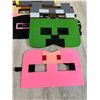 Image 4 : Minecraft Inflatable Swords And Masks