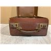 Image 10 : Vintage Lawn Bowling Set w/ Carry Case - Complete Kit