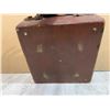 Image 12 : Vintage Lawn Bowling Set w/ Carry Case - Complete Kit