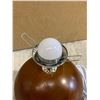Image 4 : Small Vintage Looking Lamp w/ Shade
