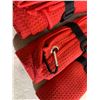 Image 2 : Microfiber Golf Towels 3 Pack Red Colour