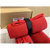 Image 3 : Microfiber Golf Towels 3 Pack Red Colour