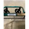 Image 8 : Evolution Walker on Wheels With Brakes