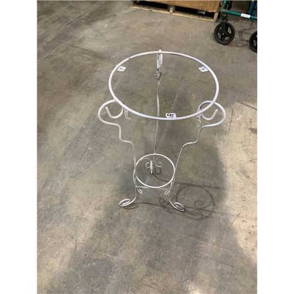 Metal Planter Holder