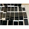 Image 8 : Lot of 47 Apple Iphones All Random Models Untested As Is