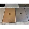 Image 12 : Lot of 15 Random Ipads Untested As Is