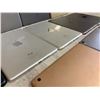 Image 20 : Lot of 15 Random Ipads Untested As Is