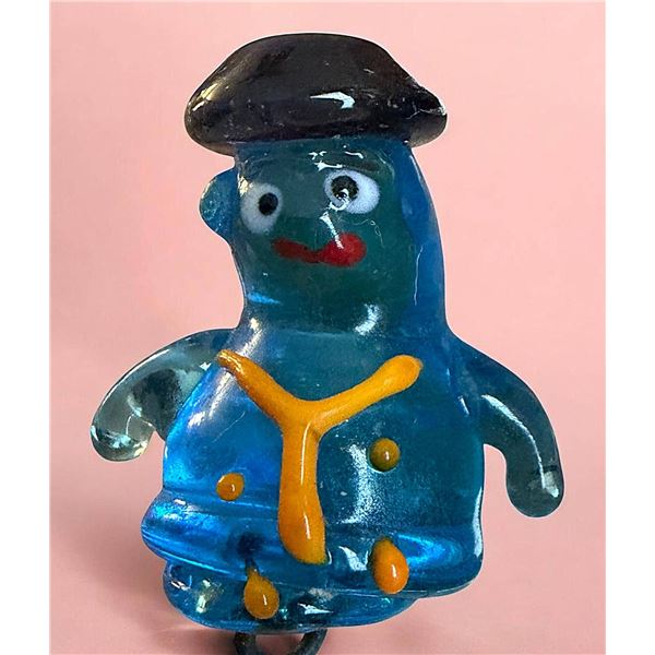 A DIVISION THREE STUDIO ARTIST GLASS BUTTON