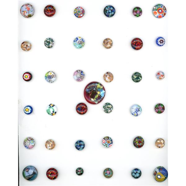 A CARD OF DIVISION 1 & 3 GLASS BUTTONS