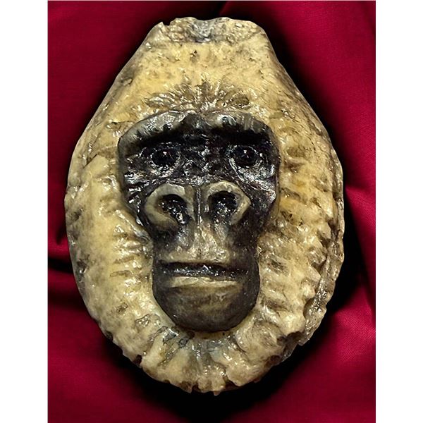 A DIVISION THREE STUDIO ARTIST BUTTON