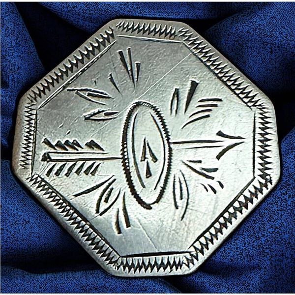 A DIVISION ONE ENGRAVED SILVER PICTORIAL BUTTON