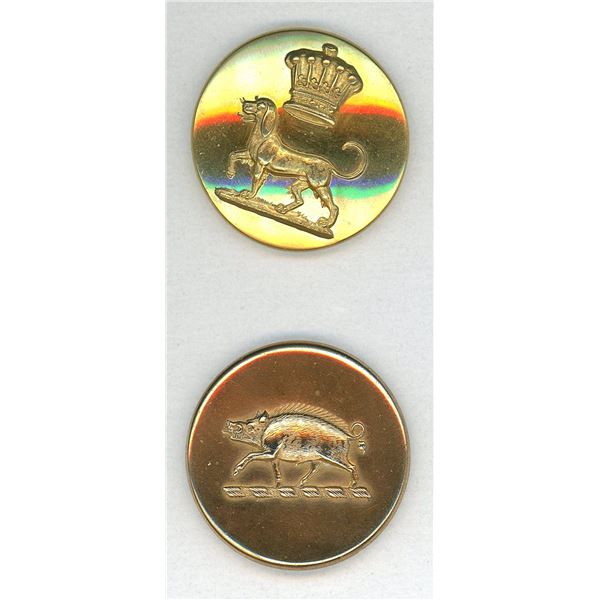 A SMALL CARD OF DIVISION ONE LIVERY BUTTONS