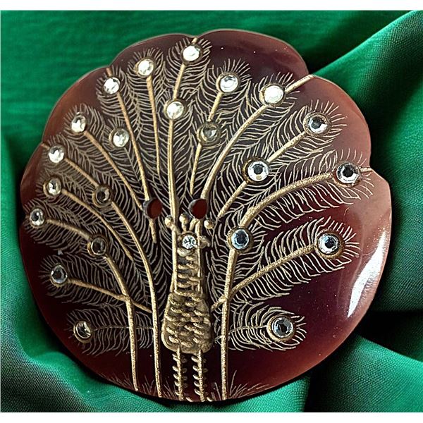 A DIVISION THREE STUDIO ARTIST BUTTON