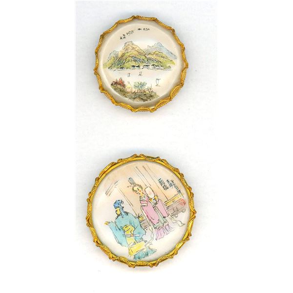 A SMALL CARD OF DIV. 3 PICTORIAL GLASS IN METAL BUTTONS