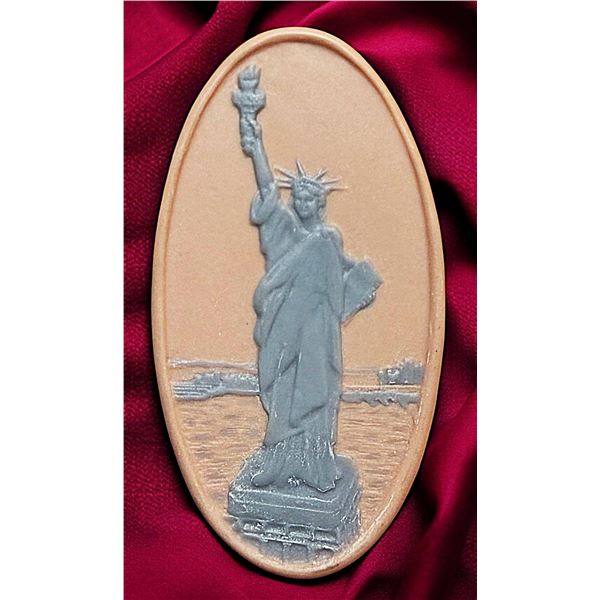 A DIVISION THREE STUDIO ARTIST BUTTON