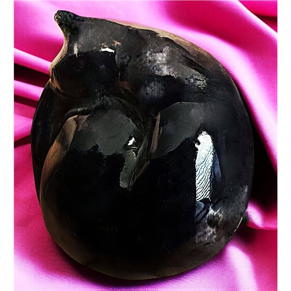 A DIVISION THREE VERY RARE CAT BUTTON