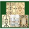 Image 1 : A BOX LOT OF 5 CARDS OF BUTTONS