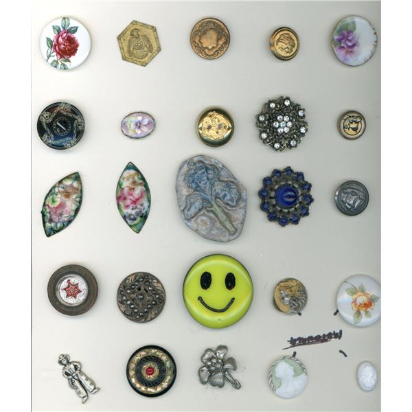 A CARD OF DIVISION 1 & 3 ASSORTED MATERIAL BUTTONS